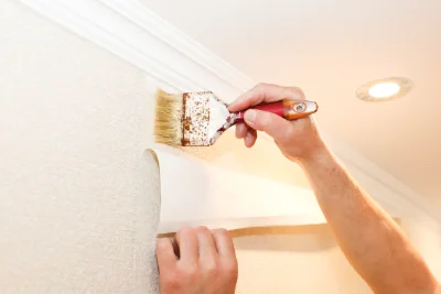 Pose de papier peint à Dercy — revêtements muraux et toiles de verre